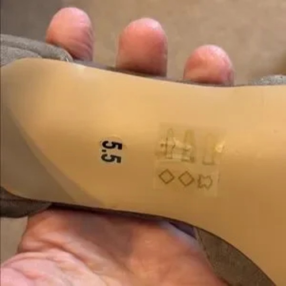 Sole Society Gray Suede Pointed Heels - Picture 5 of 8